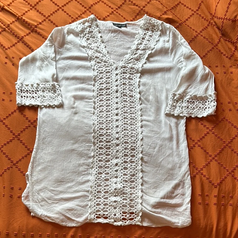 Boho Tunic with Embroidery details, white Beach Coverup - Picture 11 of 11